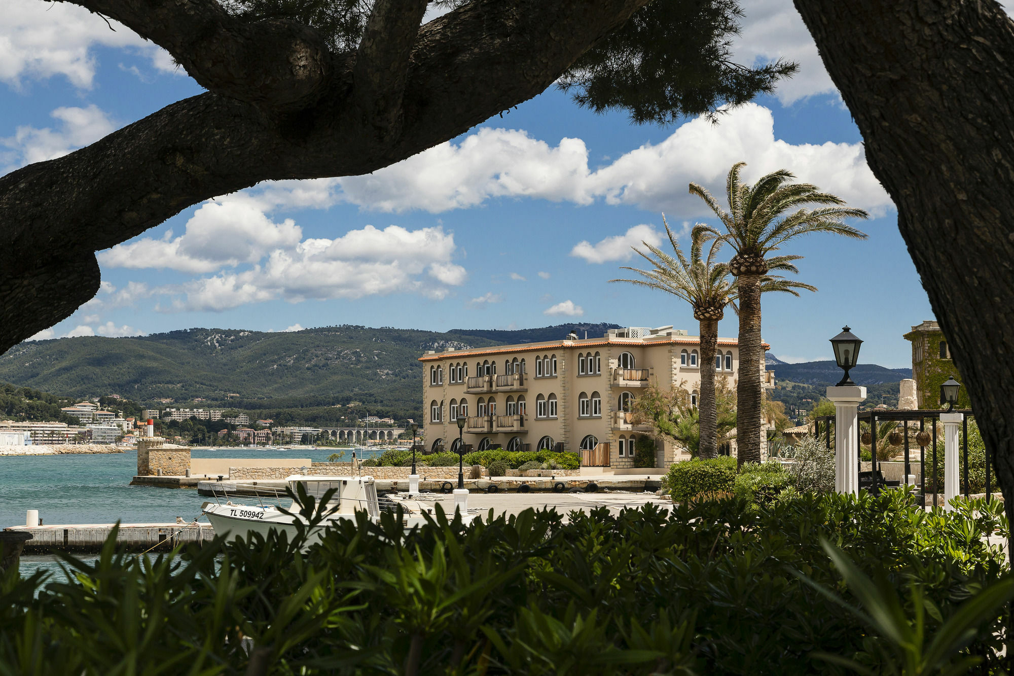 בנדול Hotel Delos - Ile De Bendor מראה חיצוני תמונה